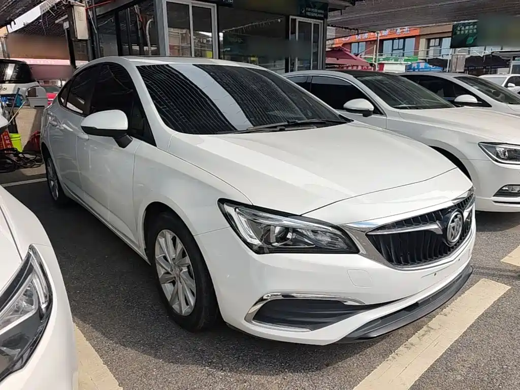 Buick Verano — миниатюра 4