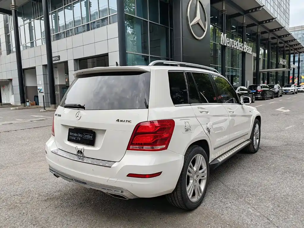 Mercedes-Benz GLK-Class — миниатюра 3