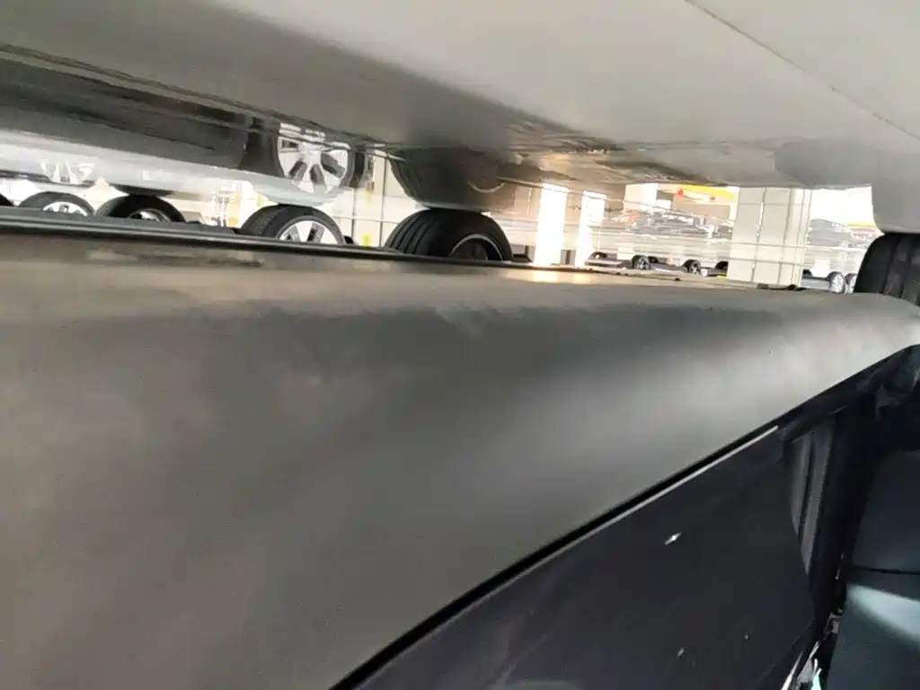 Tesla Model Y — миниатюра 22