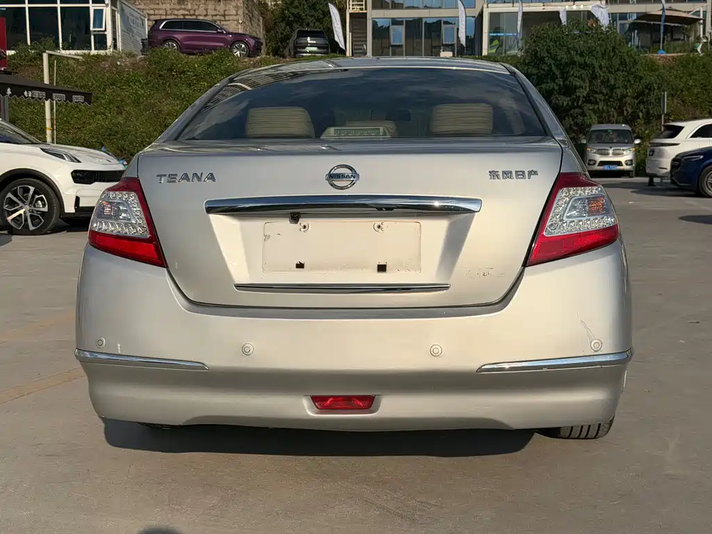 Nissan Teana — миниатюра 12