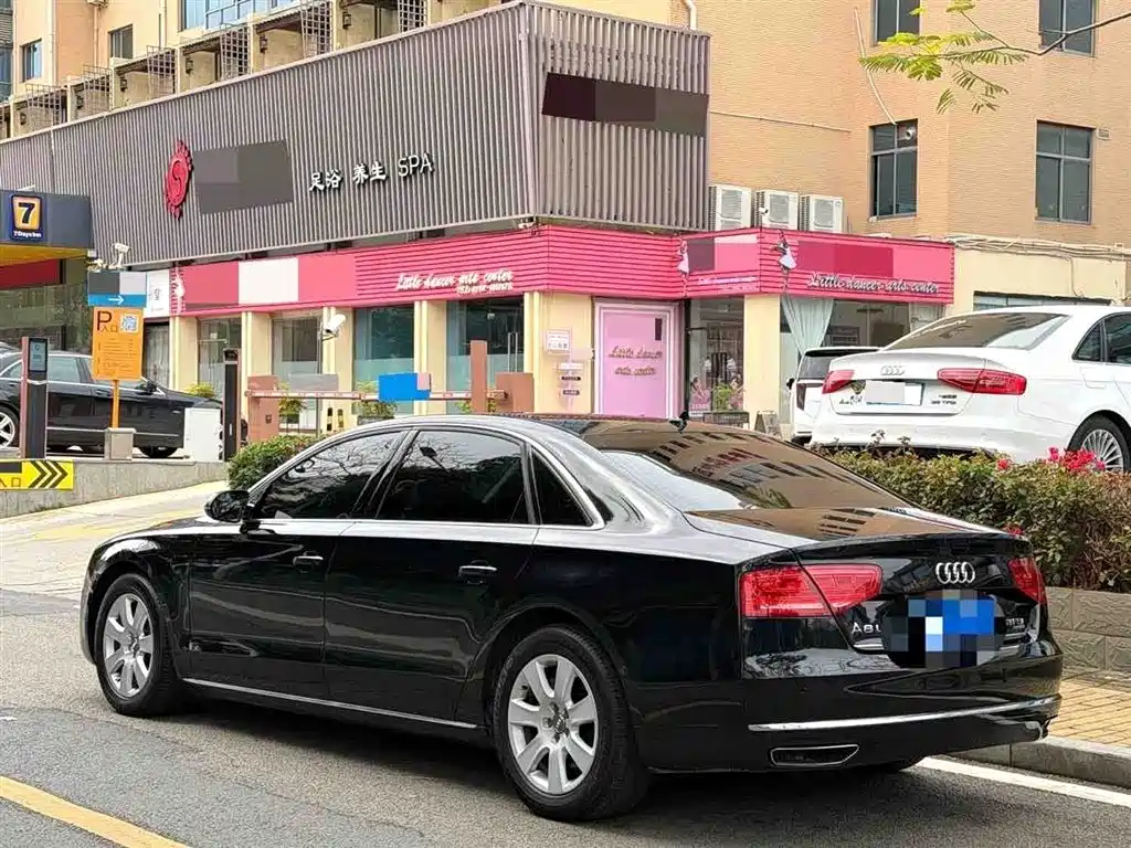 Audi A8 — фотографии объявления, Фото 11