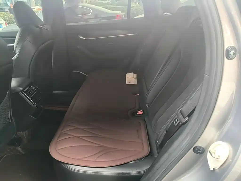 Geely Xingyue L — миниатюра 17