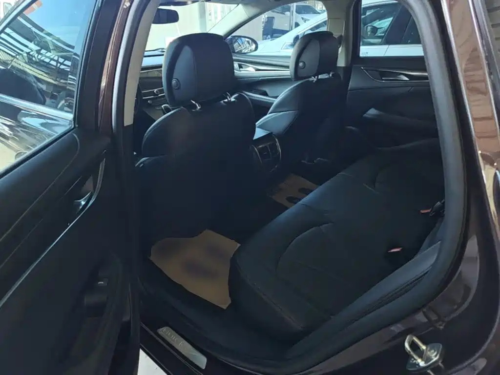 Buick LaCrosse — миниатюра 17