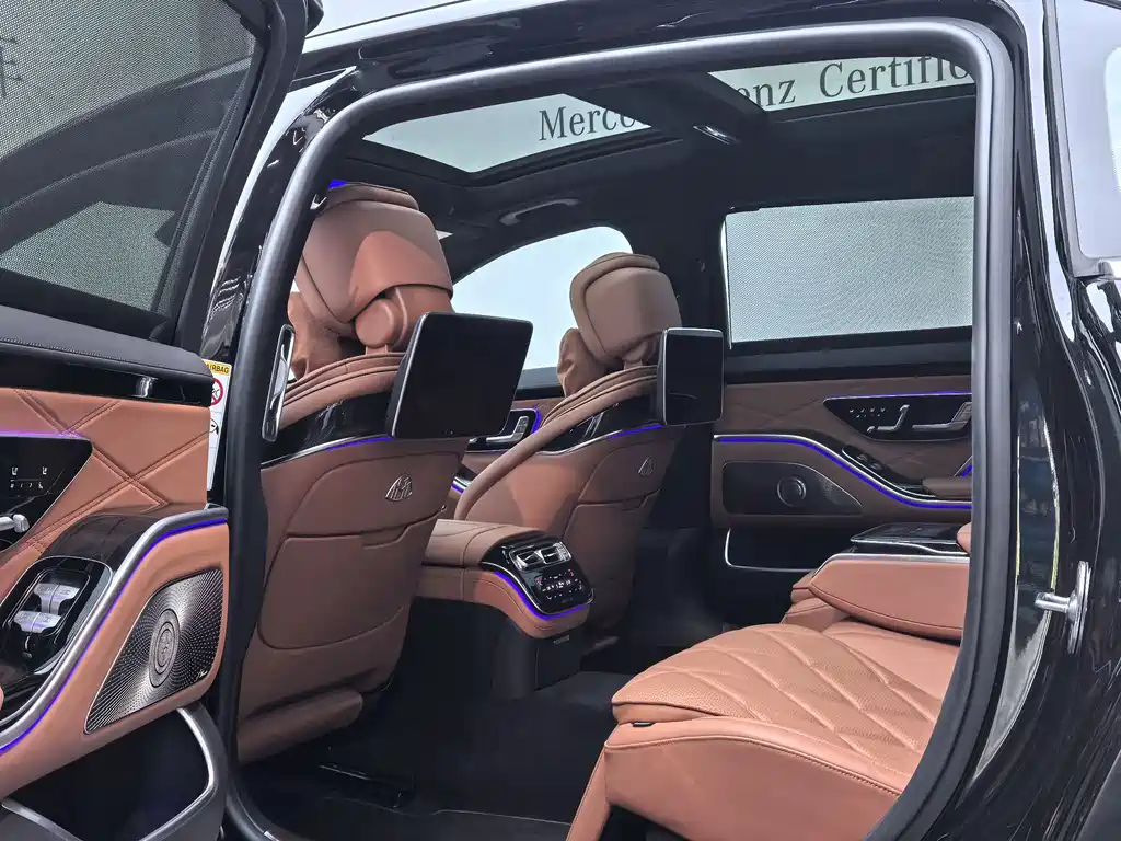 Mercedes-Benz S-Class — миниатюра 7