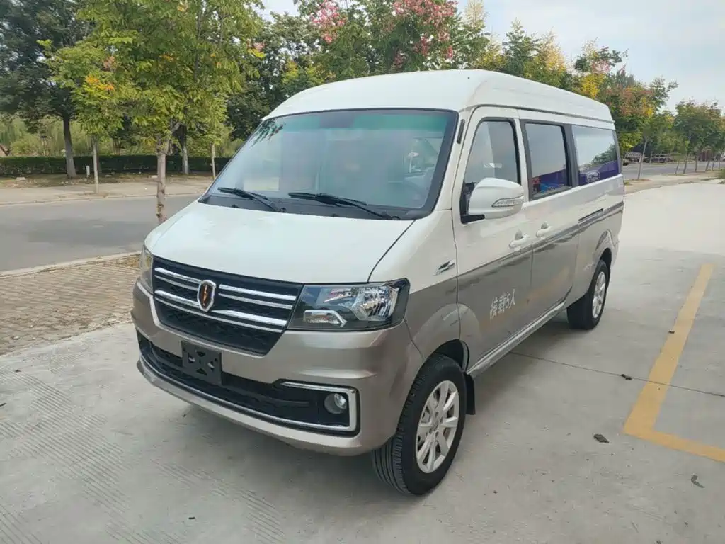 Jinbei Hiace X30L — миниатюра 2
