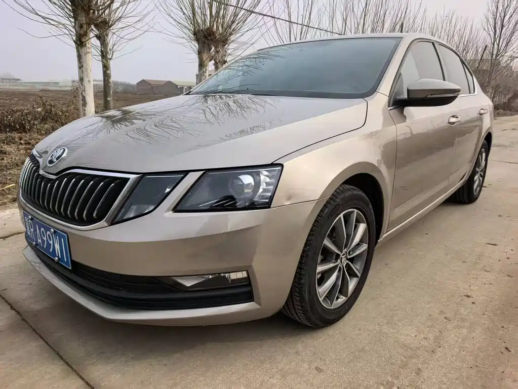 SKODA OCTAVIA