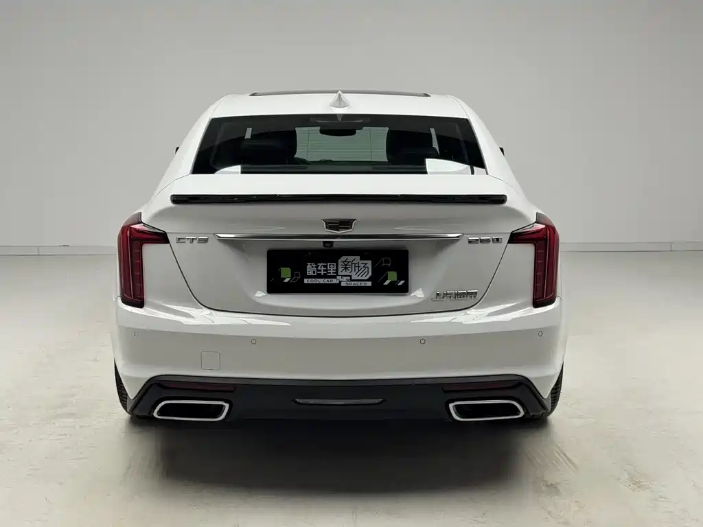 Cadillac CT5 — миниатюра 5