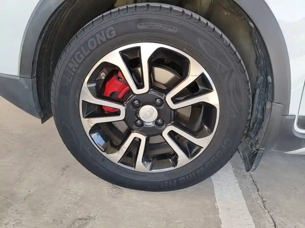 Geely Vision X3 — миниатюра 23