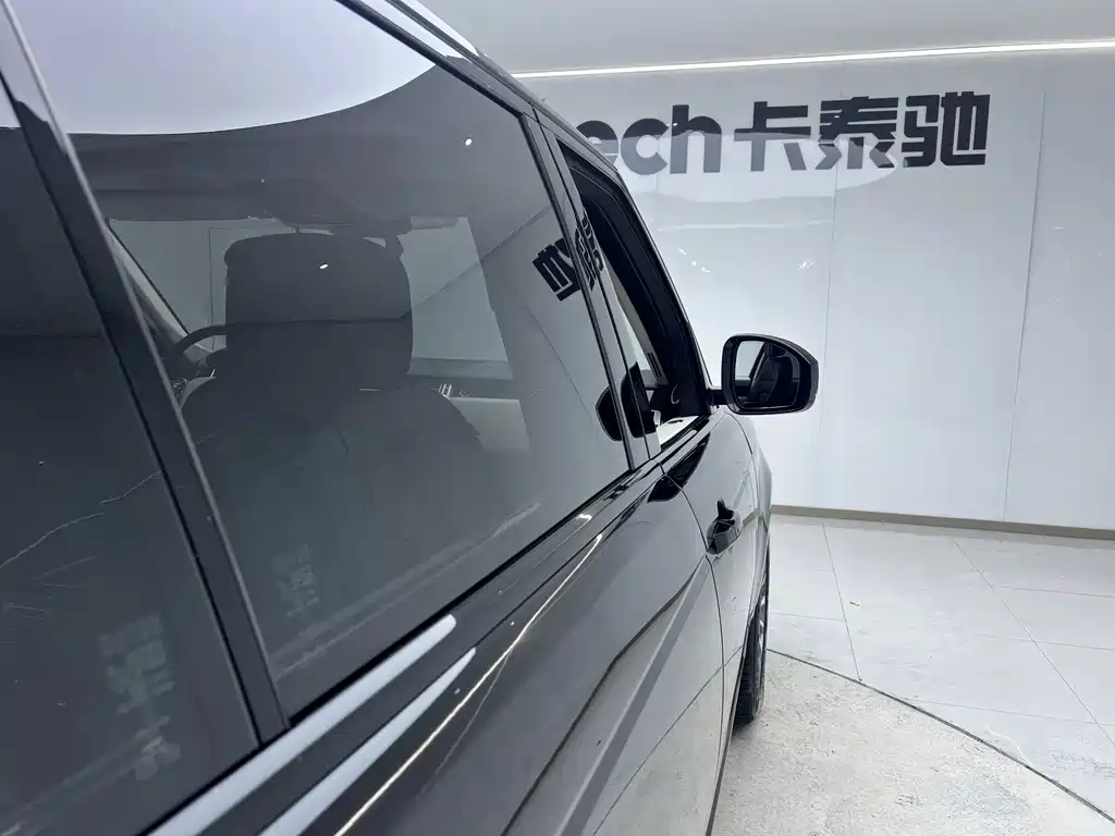 Land Rover Range Rover — миниатюра 25
