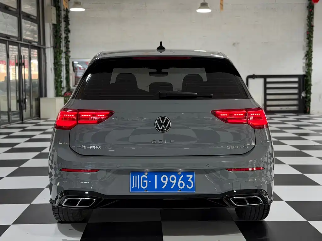 Volkswagen Golf — миниатюра 25