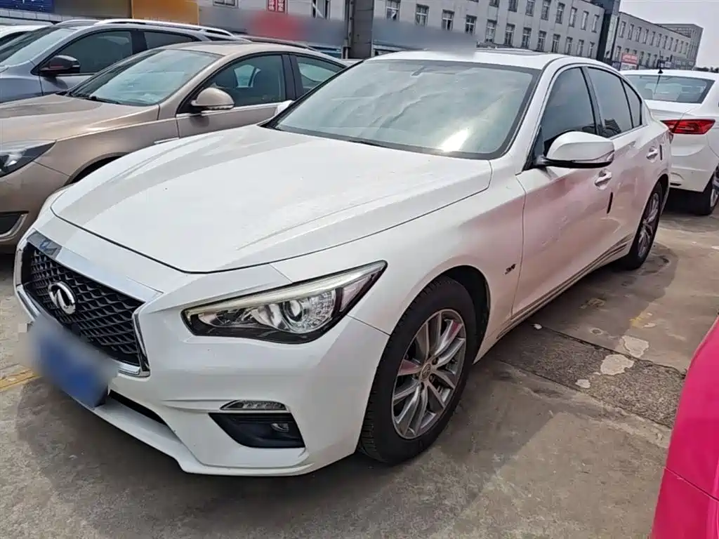 Infiniti Q50L 2018