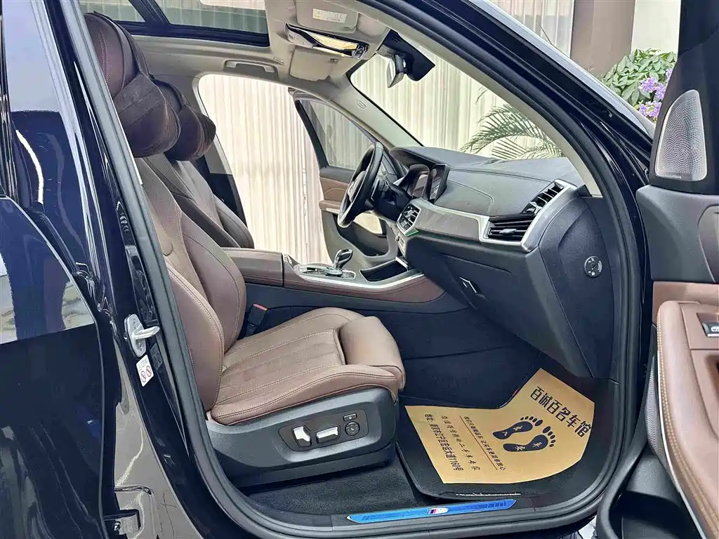 BMW X5 (Import) — миниатюра 11