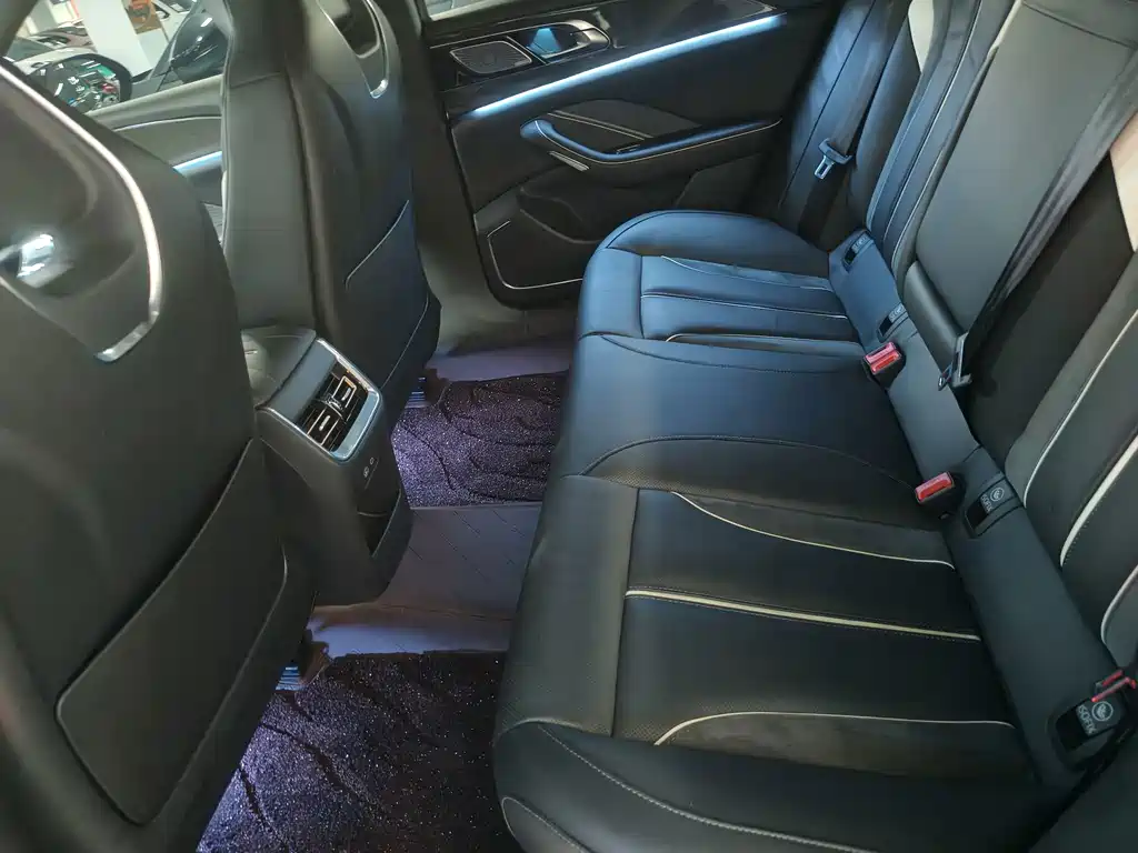 Hongqi Hongqi H6 — миниатюра 8