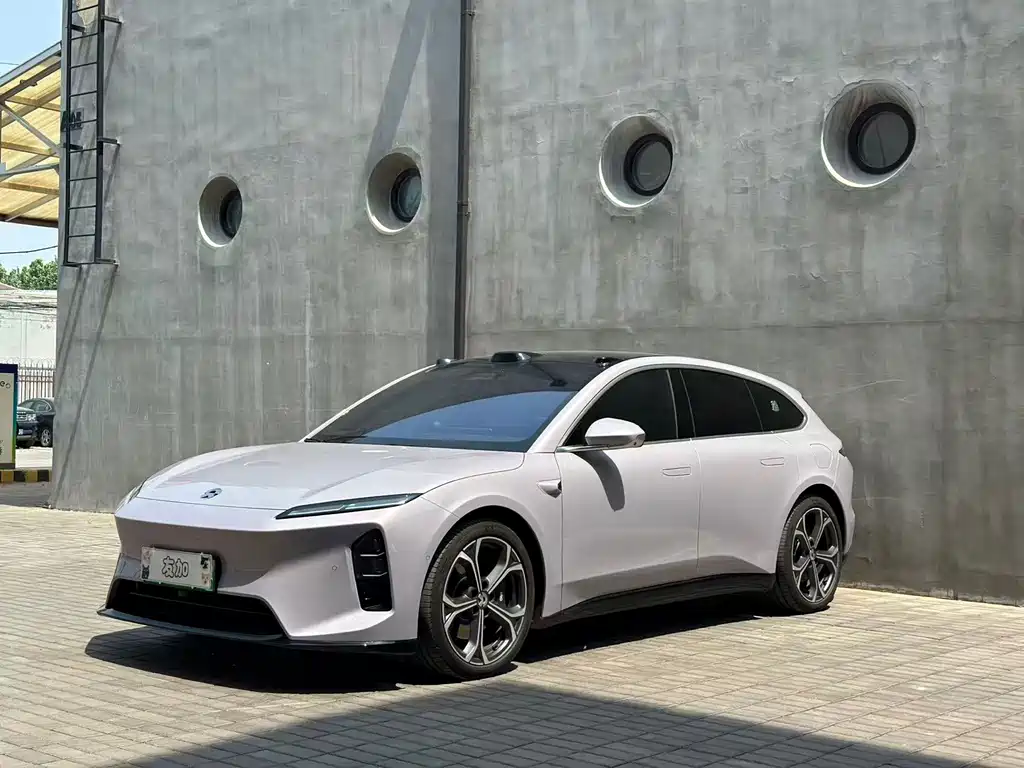 Nio ET5T 2025
