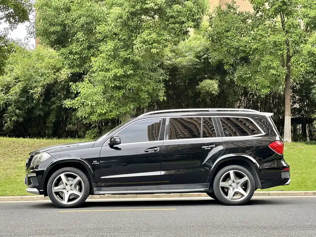 Mercedes-Benz GL-Class AMG — миниатюра 10
