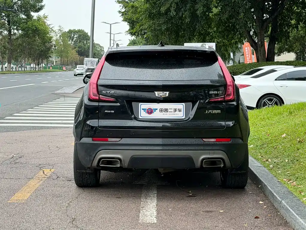 Cadillac XT4 — миниатюра 5