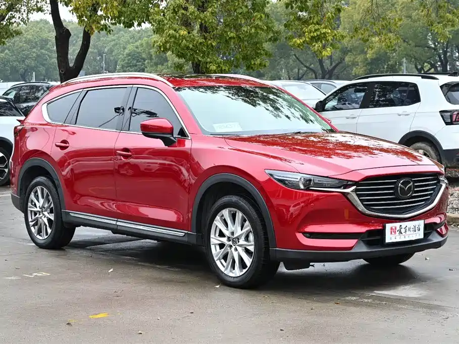 MAZDA CX 8
