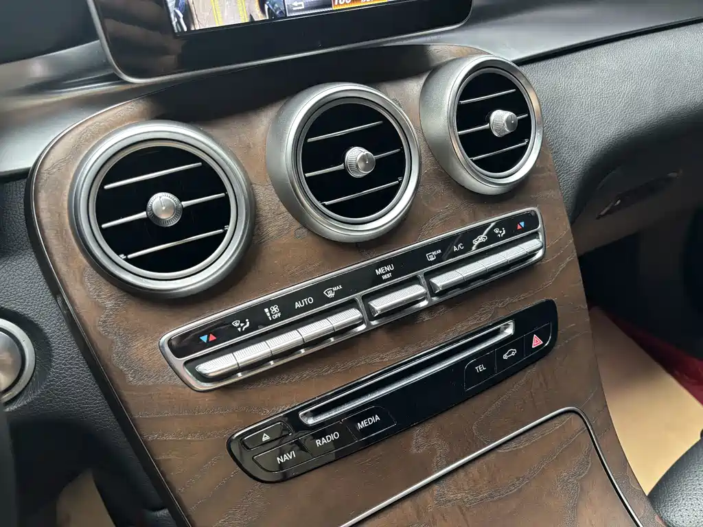 Mercedes-Benz GLC — миниатюра 16