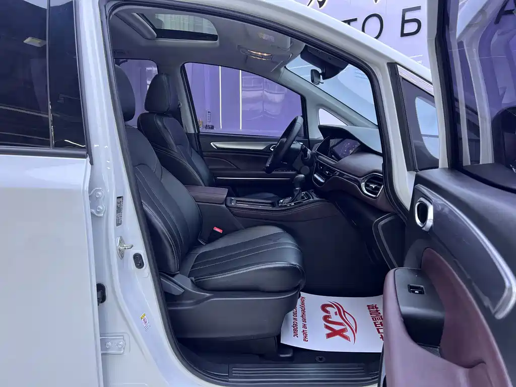 GAC Motor Trumpchi M6 — миниатюра 18