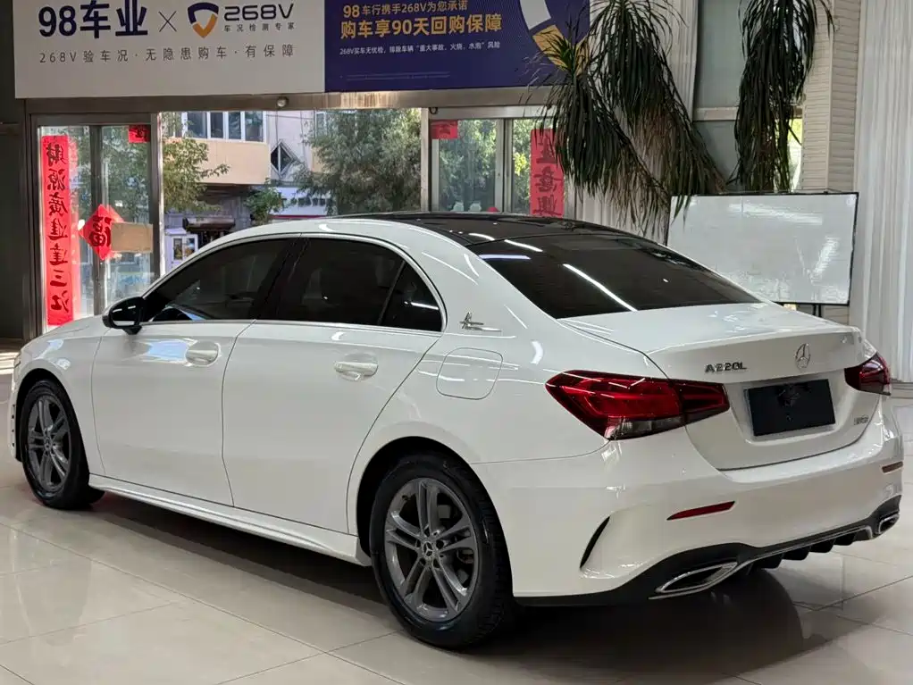 Mercedes-Benz A-Class — миниатюра 6