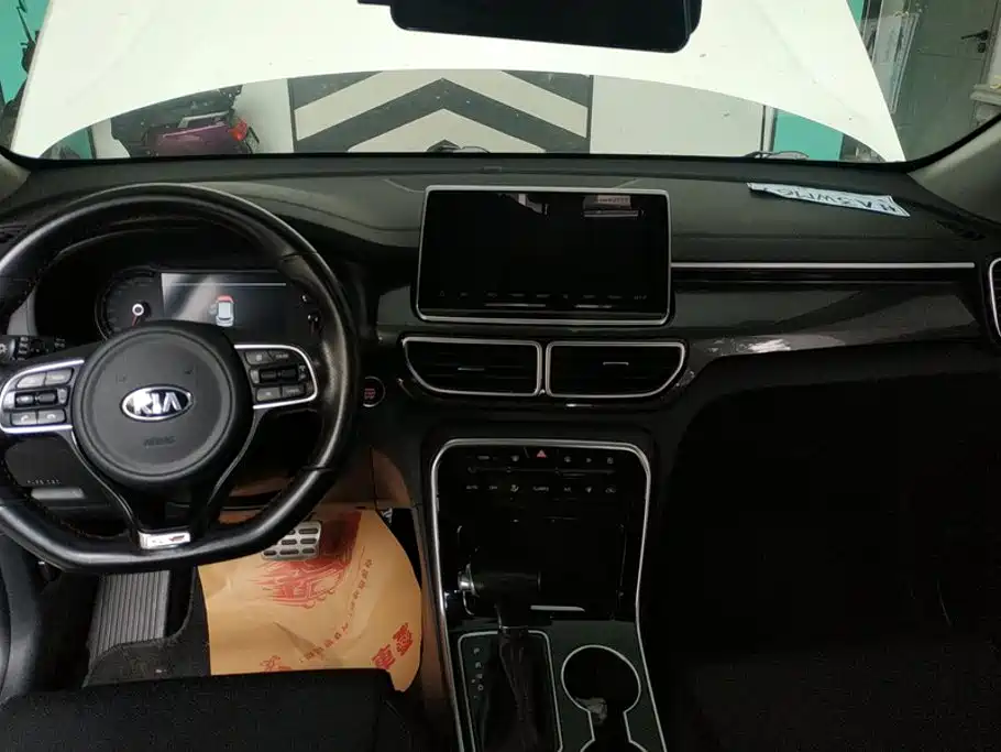Kia KX5 — миниатюра 13