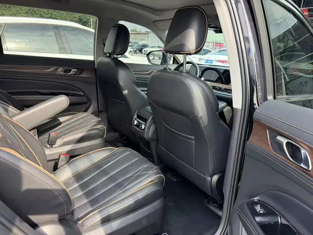 Ford Equator — миниатюра 11