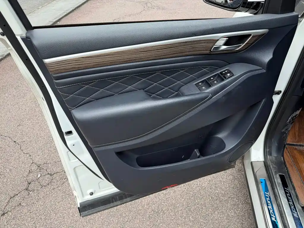 GAC Motor Trumpchi M8 — миниатюра 6