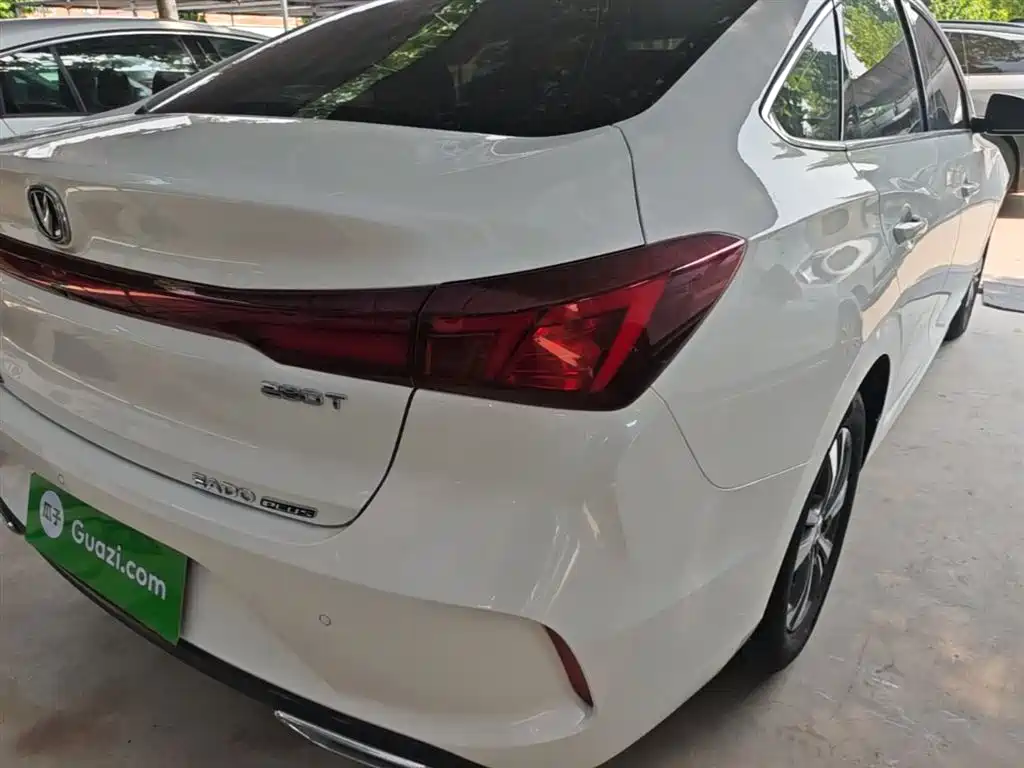 Changan Eado 2023 Enjoy PLUS NE 1.4T GDI DCT Luxury