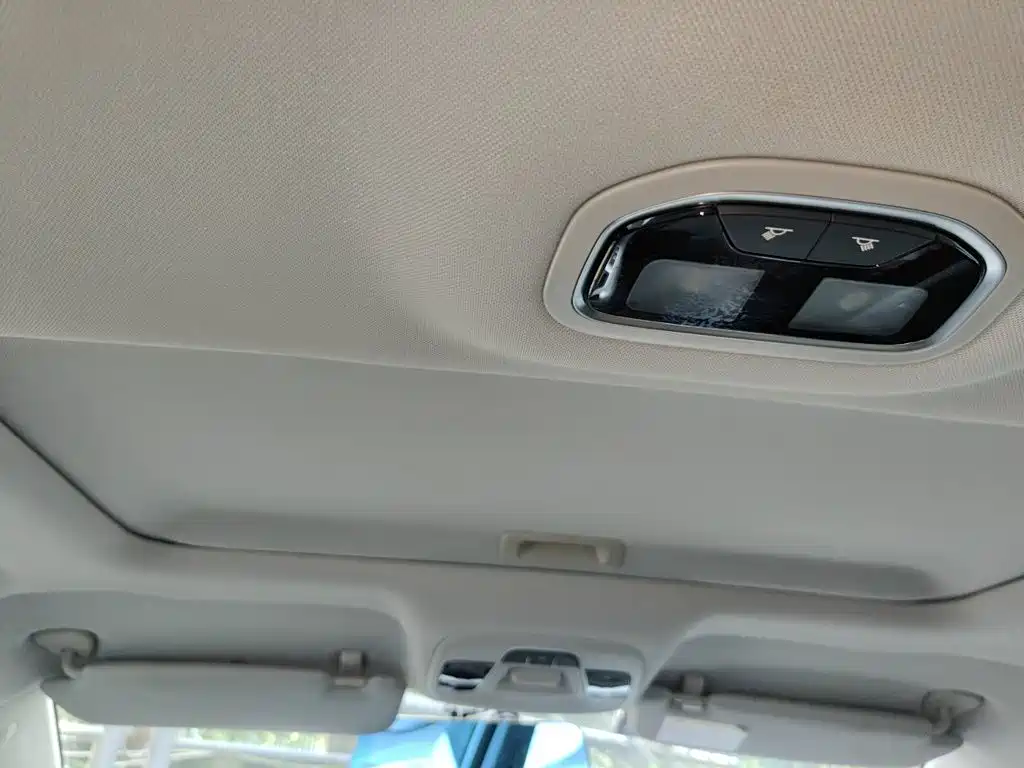 Geely Emgrand — миниатюра 19