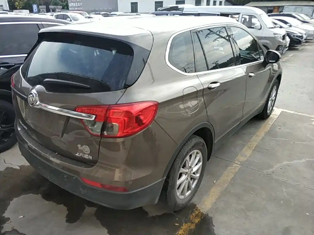 Buick Envision Plus — миниатюра 7