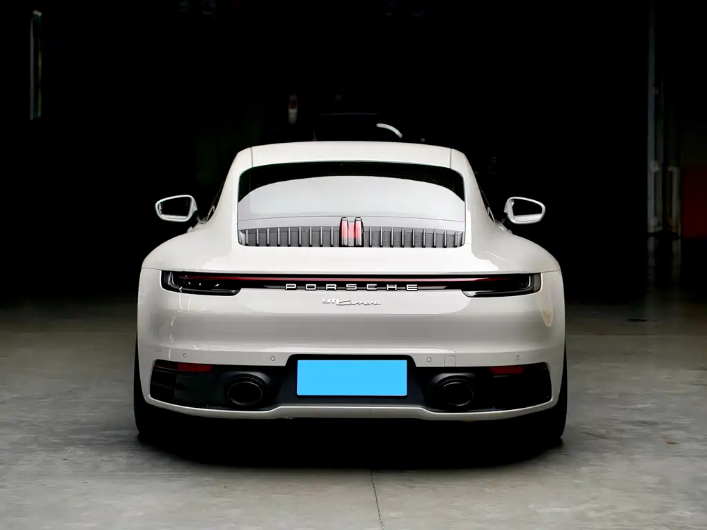 Porsche 911 2023 Carrera 3.0T
