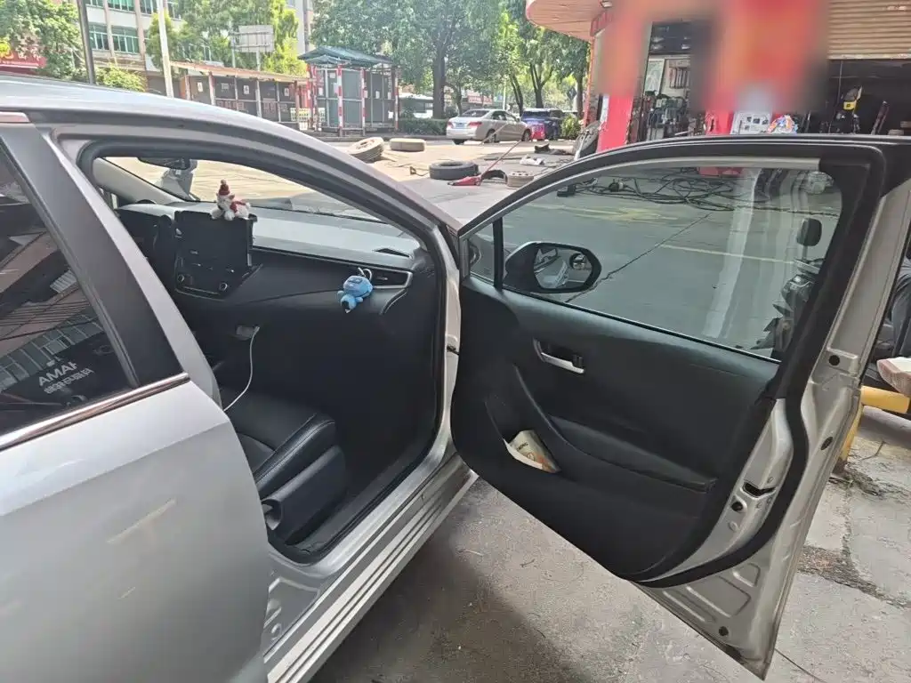 Toyota Corolla — миниатюра 18