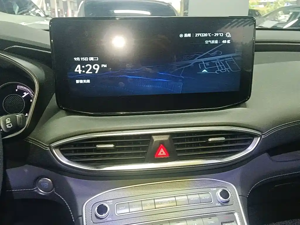 Hyundai Santa Fe — миниатюра 13