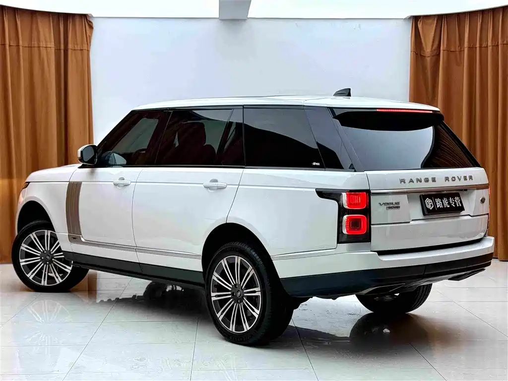 Land Rover Range Rover 2018 3.0 SC V6 Vogue Long Wheelbase