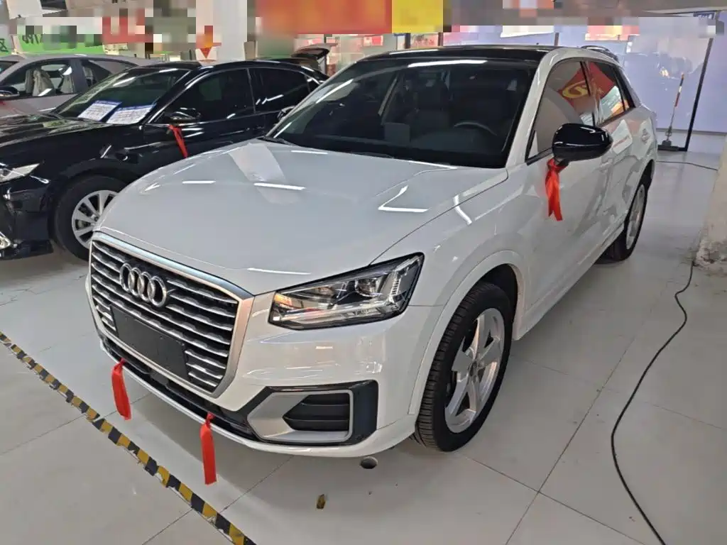 Audi Q2L — миниатюра 2
