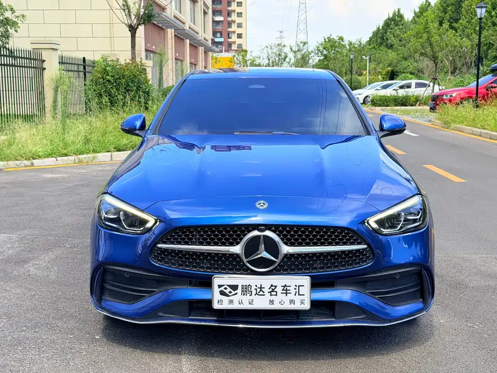 Mercedes-Benz C-Class — миниатюра 2