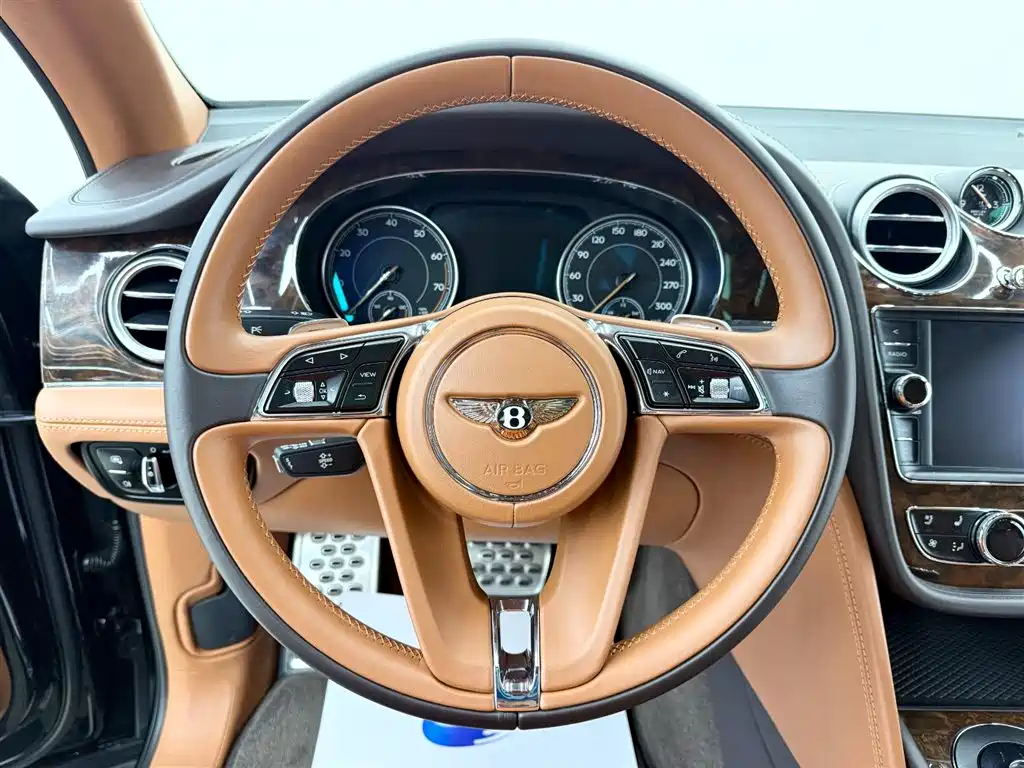 BENTLEY TIM YUE