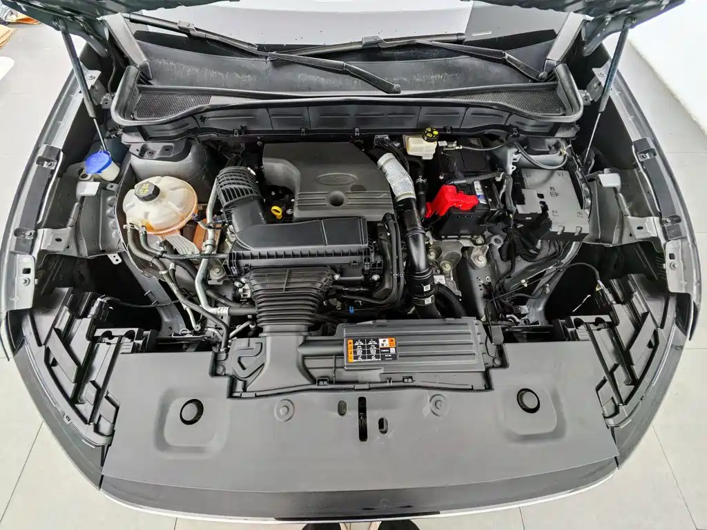 Ford Edge 2023 L 2.0T EcoBoost мест Fashion