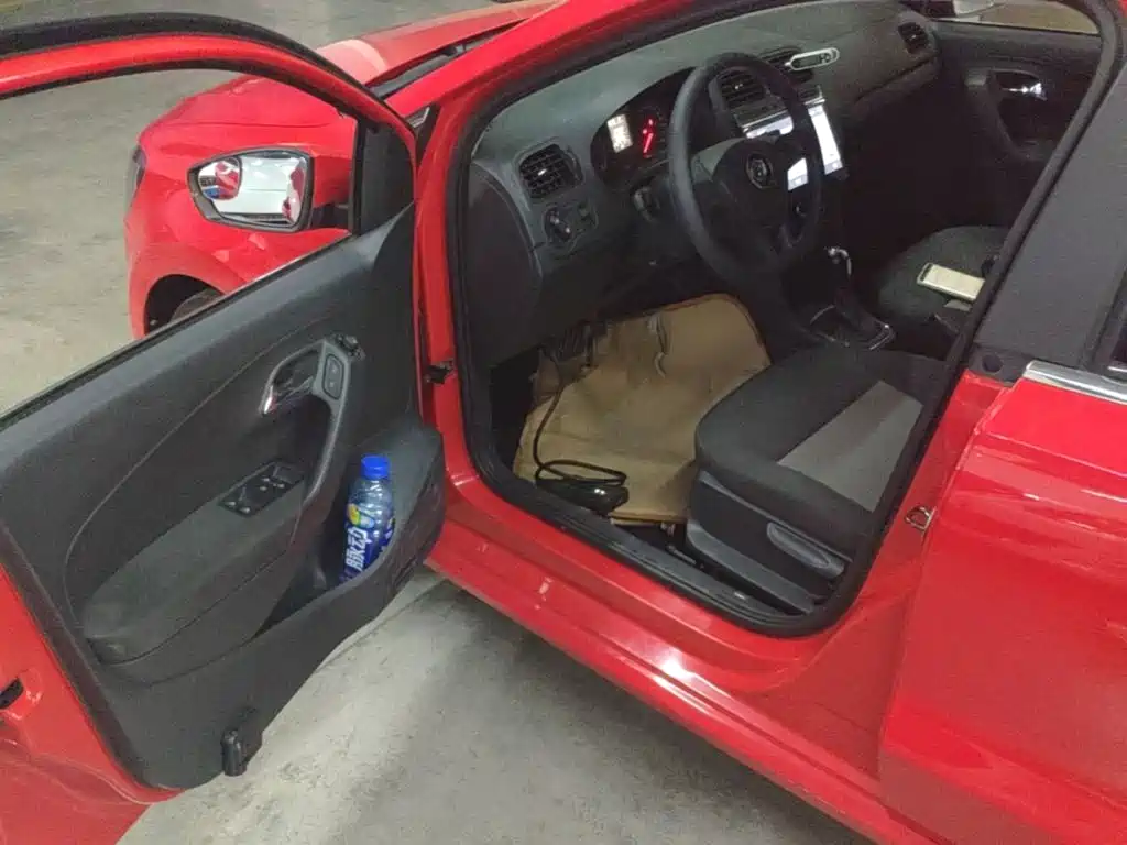 Volkswagen Polo — миниатюра 16