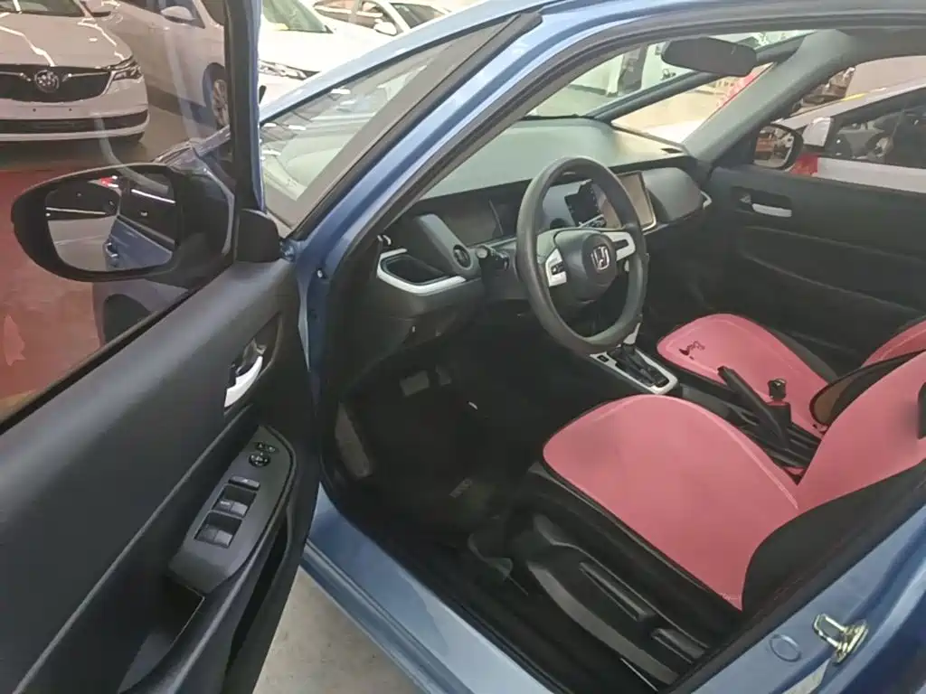 Honda Fit — миниатюра 16