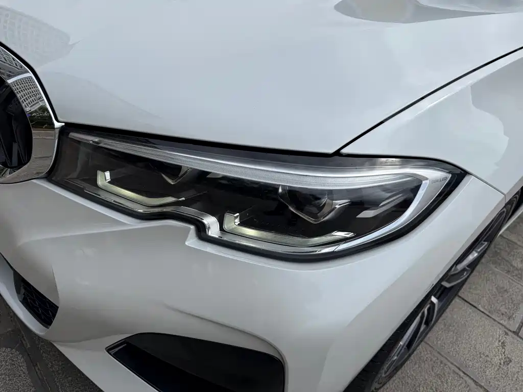 BMW 3 Series — миниатюра 12