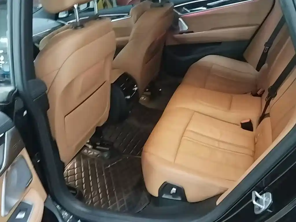 BMW 6 Series GT — миниатюра 5
