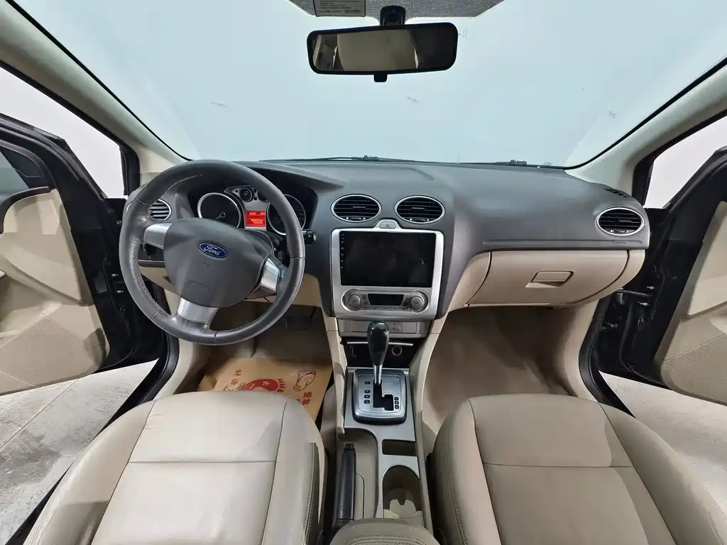 Ford Focus — миниатюра 9