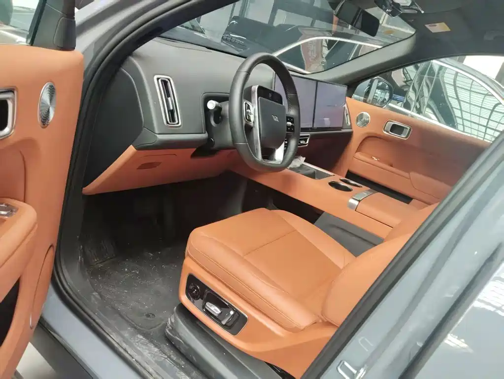 Li Auto Li L8 — миниатюра 5