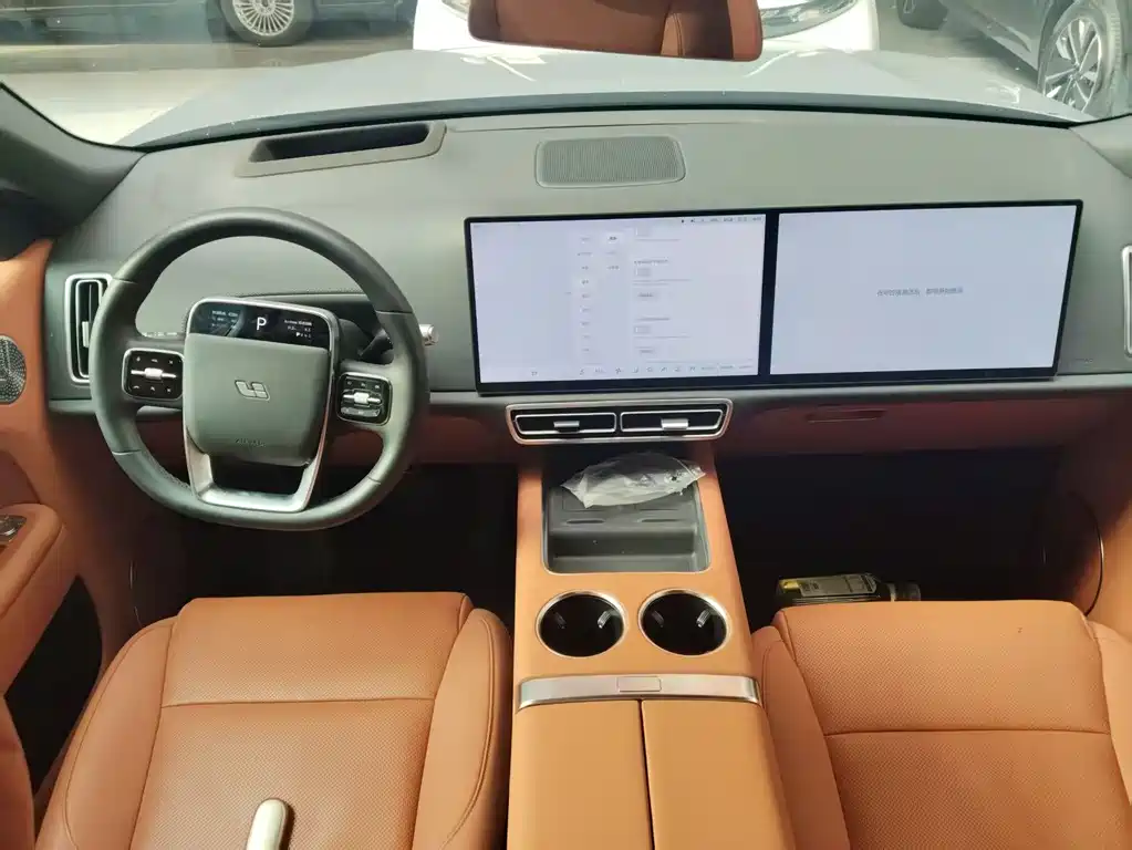 Li Auto Li L8 — миниатюра 6