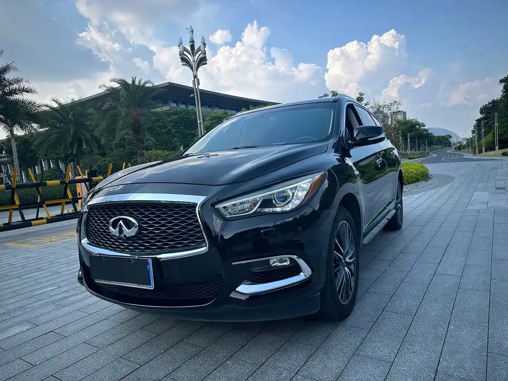 Infiniti QX60 (Import) — миниатюра 5