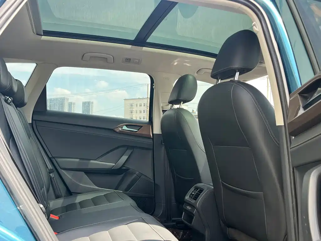 Volkswagen Tharu — миниатюра 13