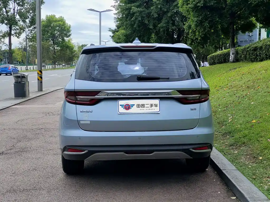 Geely Jia Ji — миниатюра 5