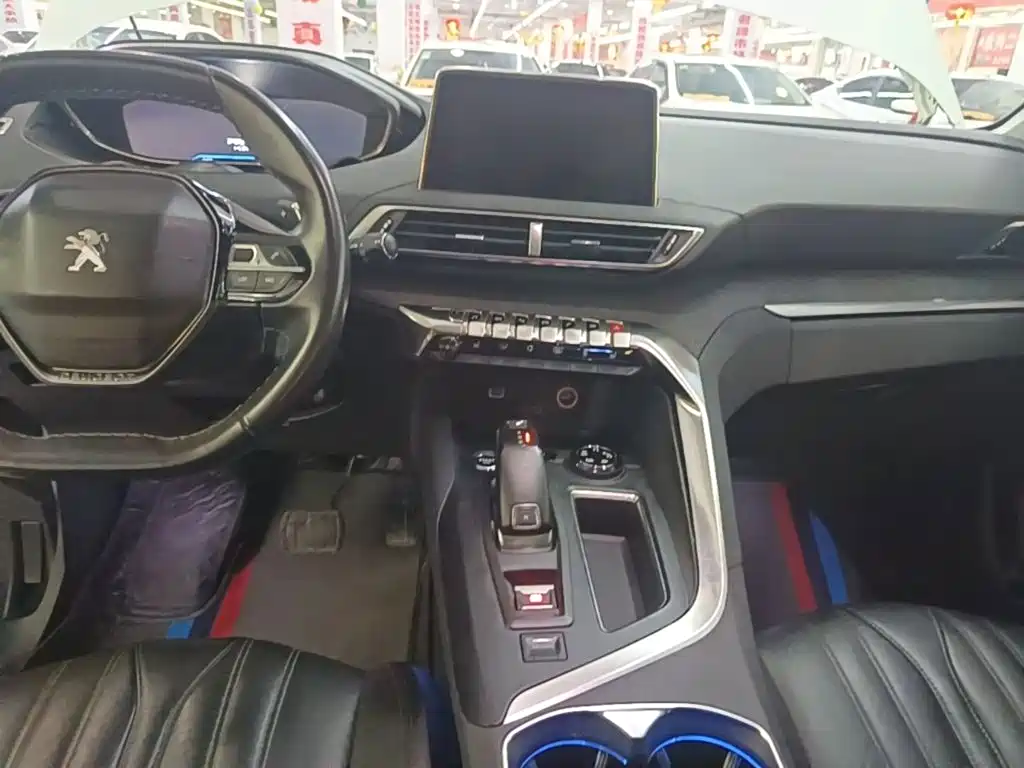 Peugeot 4008 — миниатюра 13