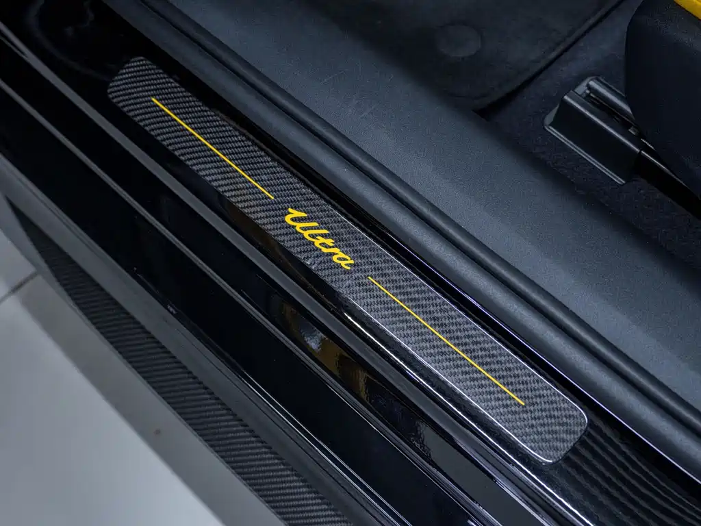 XIAOMI CAR XIAOMI SU7 ULTRA